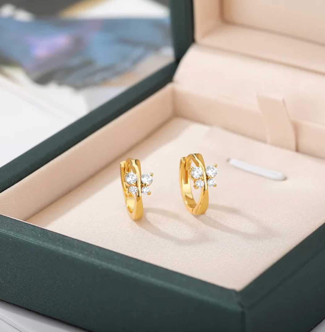 Envie Gold Crystal Earrings