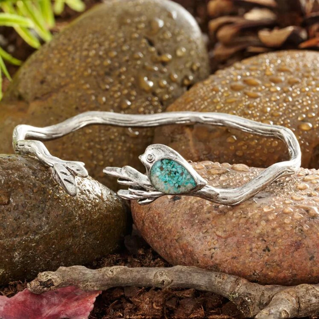 Birdy Stone Ring