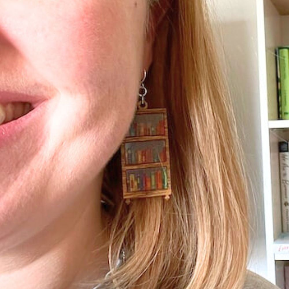 Booklover earrings
