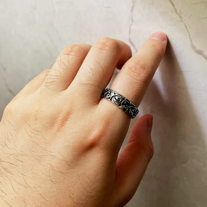 Retro Eternal Ring