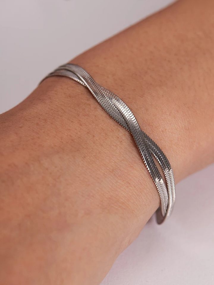 Twisted Snake Chain Bracelet