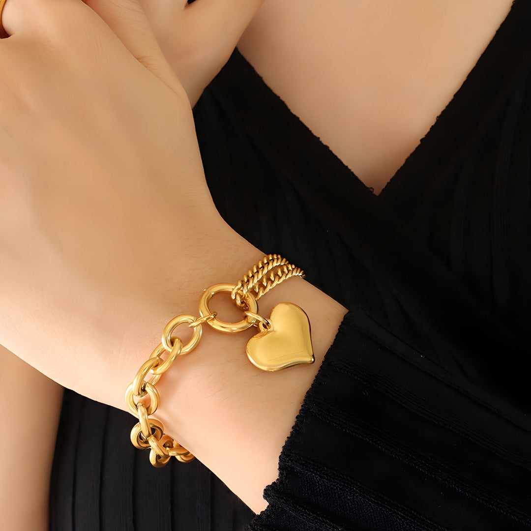 Amour Gold Heart Bracelet