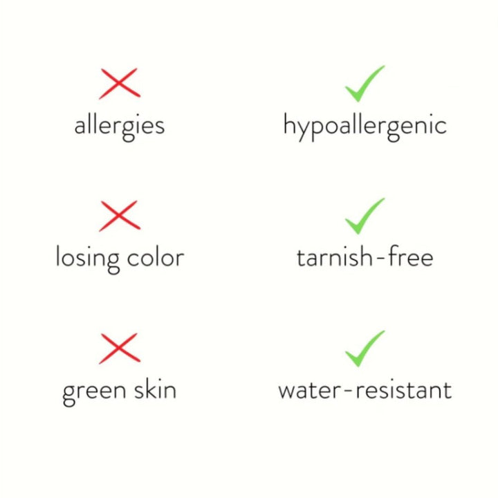 Eula Gold & Crystal Band Ring Set