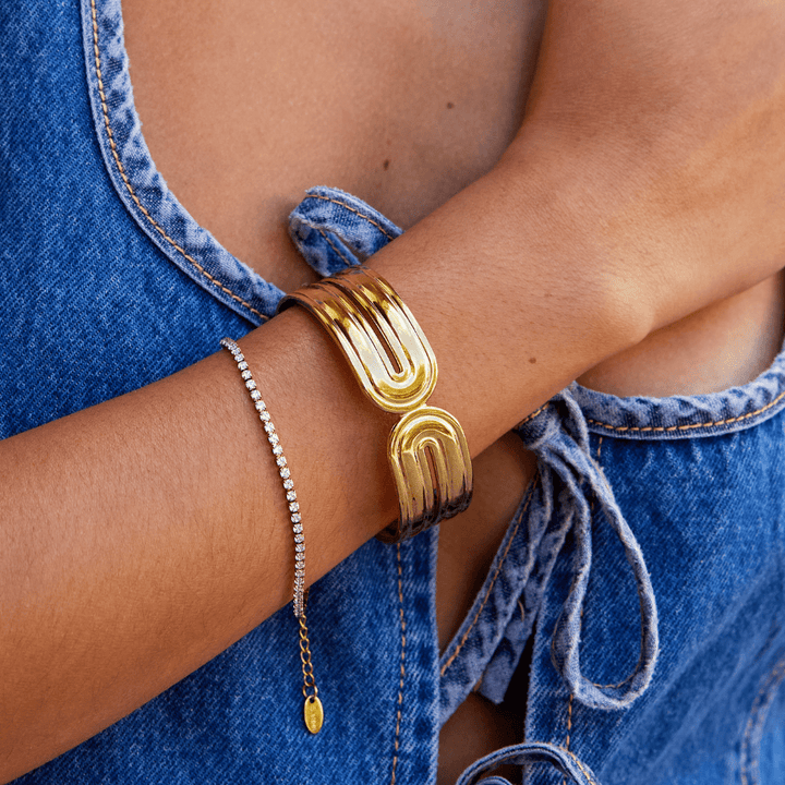 Gold Cuff Bangle