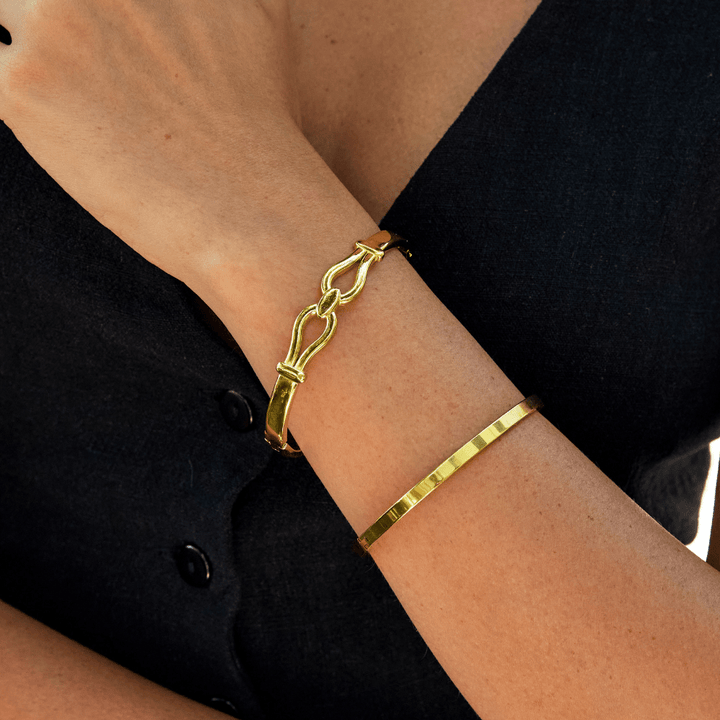 Unique Gold Bangle