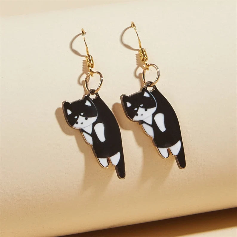 Dangling Cat Earrings