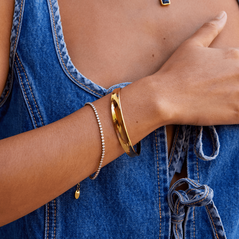 Small Gold Bangle